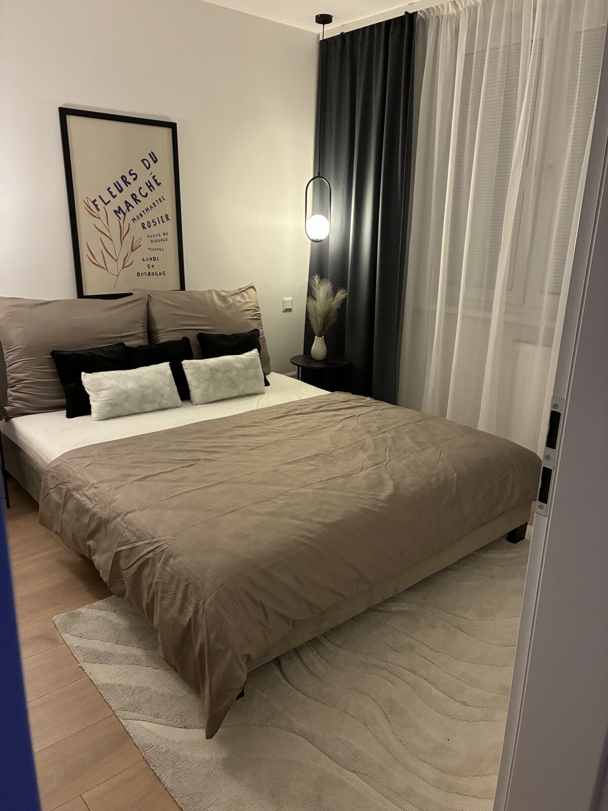 Moderný, zariadený 3-izbový byt s 2 balkónmi
